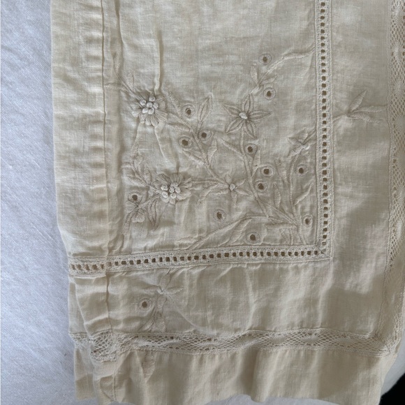 Zara Embroidered Linen Pant - Picture 2 of 4